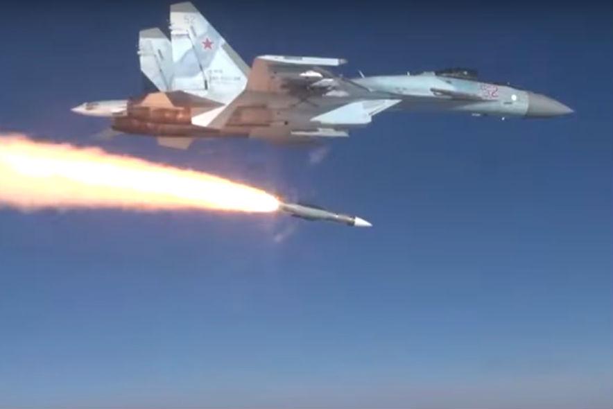 Су-35С ВКС России сбил украинский МиГ-29 на дальности около 190 километров