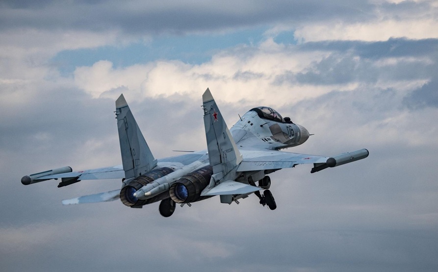 Россия провела учения с истребителями Су-30СМ2 в Калининградской области