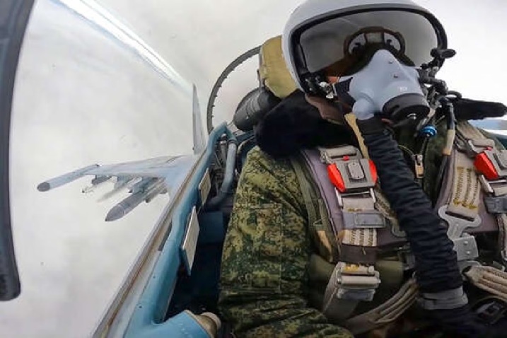 Летчик Су-35С в одном воздушном бою уничтожил сразу два украинских Су-27