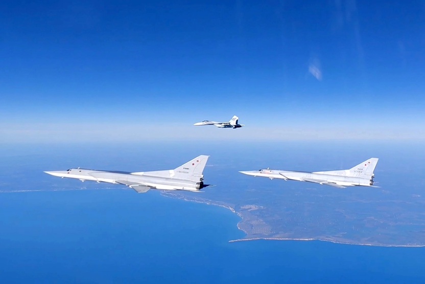 Истребители шести стран НАТО осуществляли  перехват Ту-22М3 над Прибалтикой